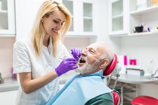 What A General Dentist Looks For In Your Dental Exam